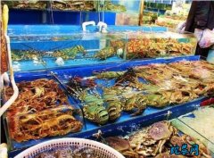 威海水产品市场：海捕牙鲆鱼和鸟贝双双...